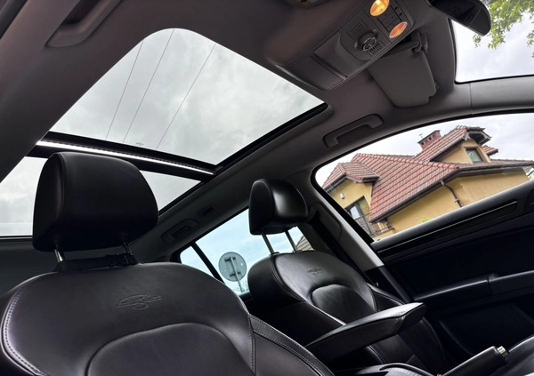 Skoda Superb cena 59000 przebieg: 300000, rok produkcji 2014 z Warszawa małe 277